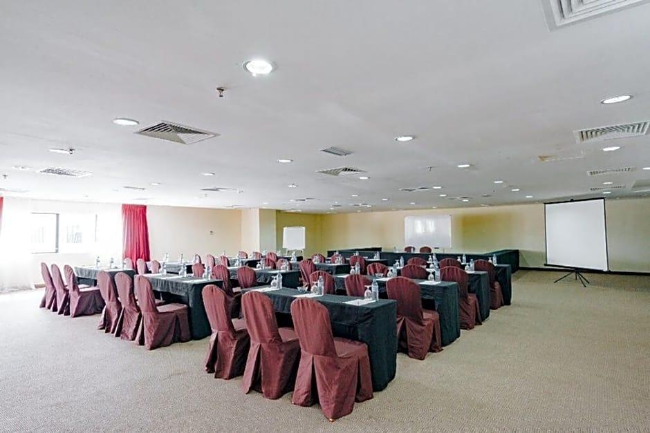 Raia Hotel & Convention Centre Terengganu Kuala Terengganu Exterior foto